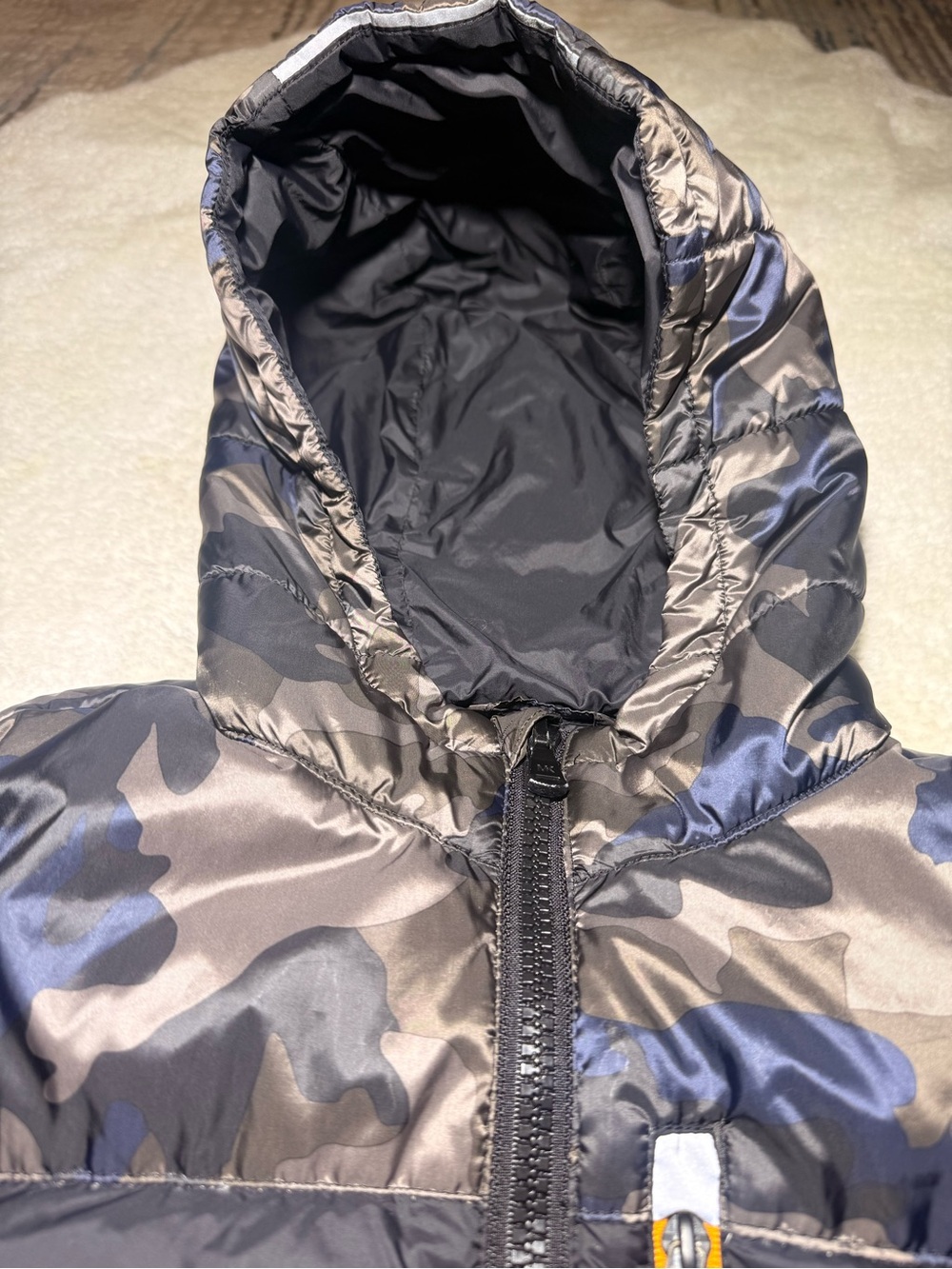 Michael Kors Boys Puffer Jacket black/camo Camo Zip Lined Down Fill Hood 14/16 - Picture 3 of 12